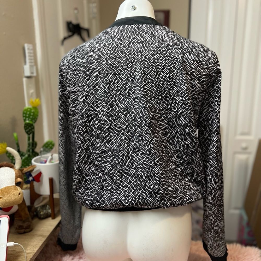 Blouse   - Picture 3 of 4